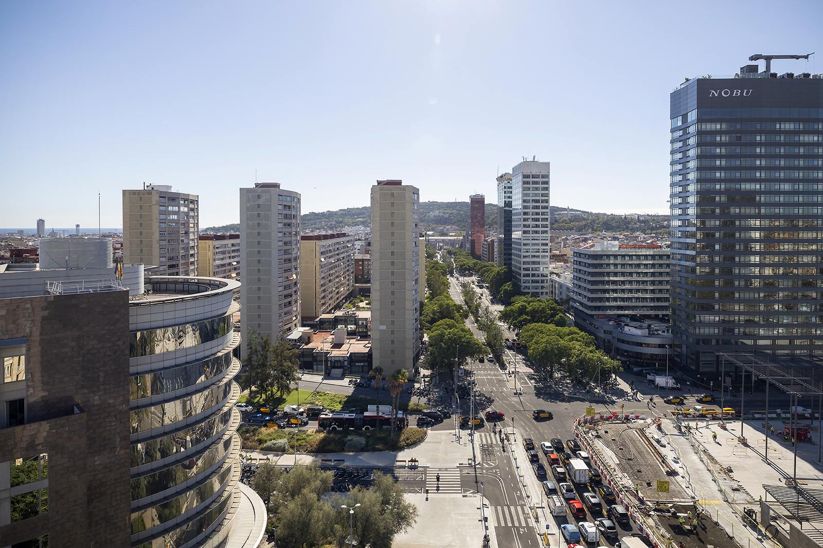 living - Piso de 92m² en venta en Eixample Izquierdo, Barcelona - gallery thumbnail - 8
