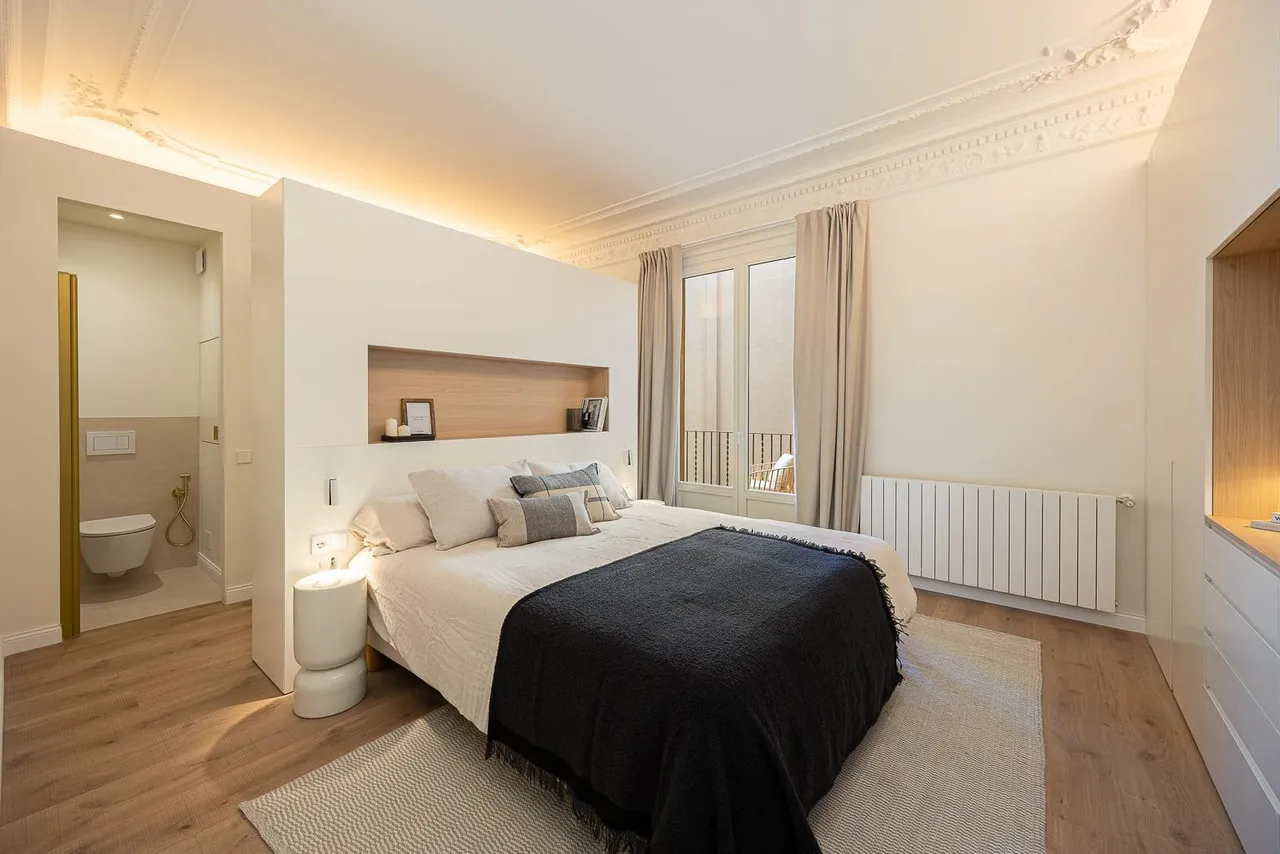 living - 231m² apartment with 9m² terrace for sale in Eixample Right - gallery - 9