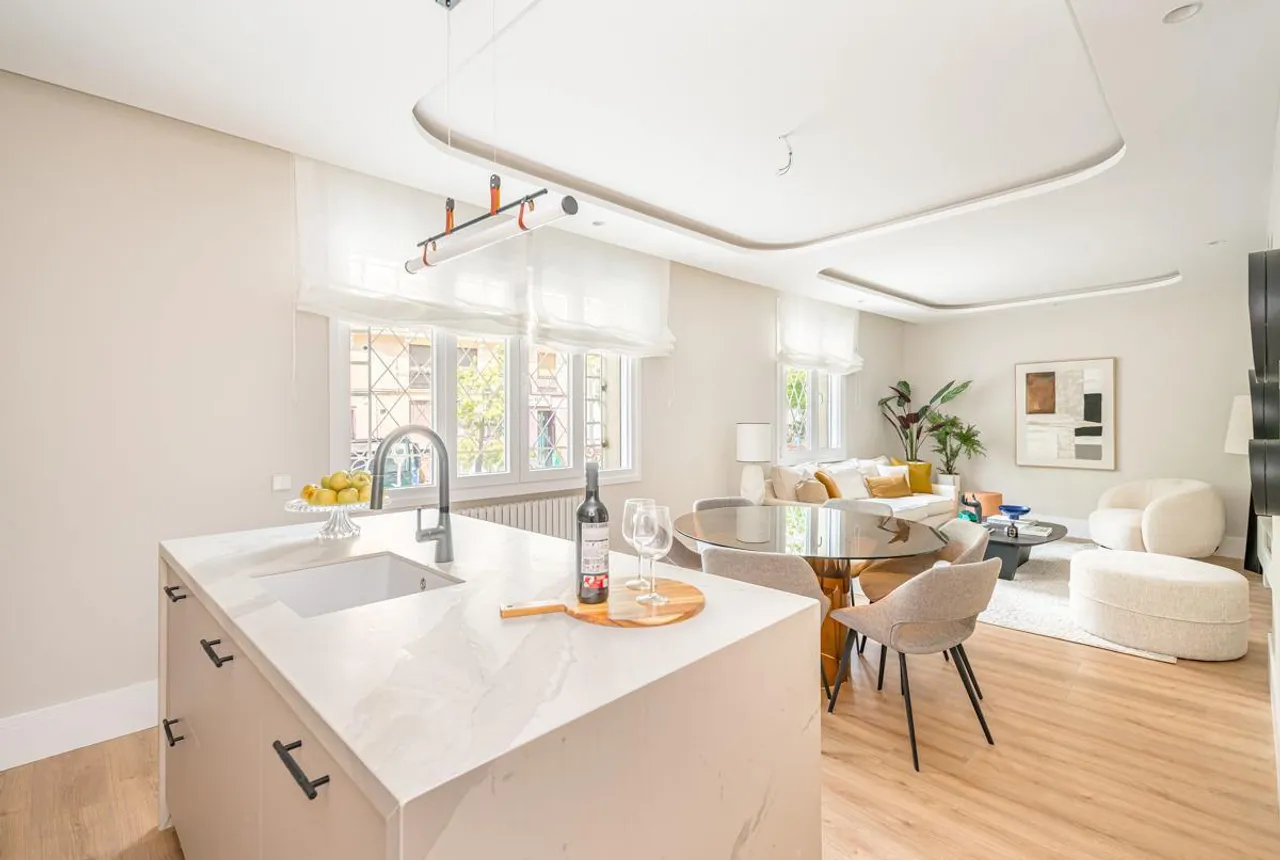 living - 173m² apartment for sale in Recoletos, Madrid - gallery - 2
