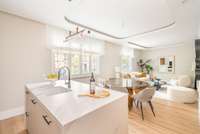 living - Piso de 173m² en venta en Recoletos, Madrid - gallery thumbnail - 2