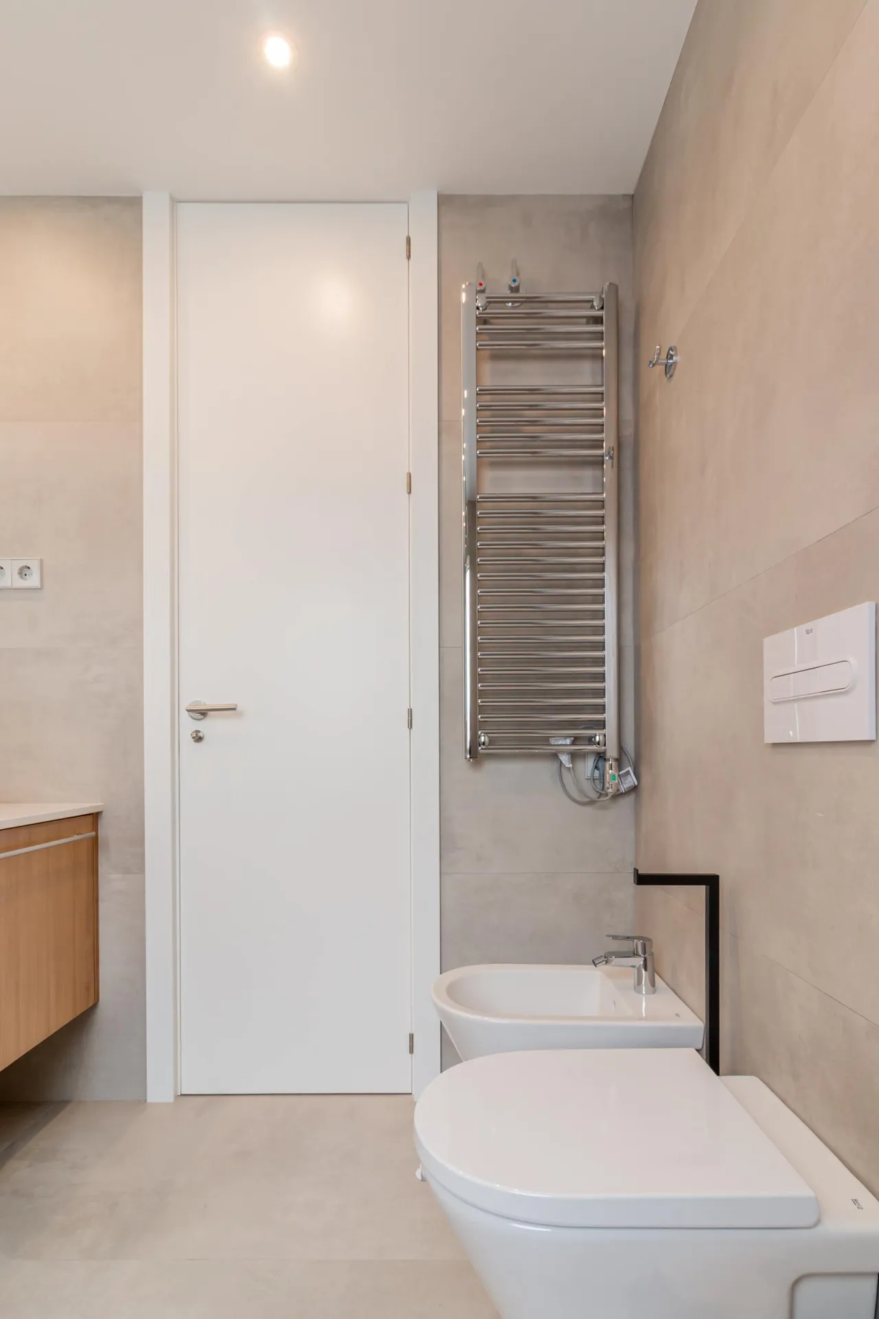 living - 110m² apartment for rent in Recoletos, Madrid - gallery - 9