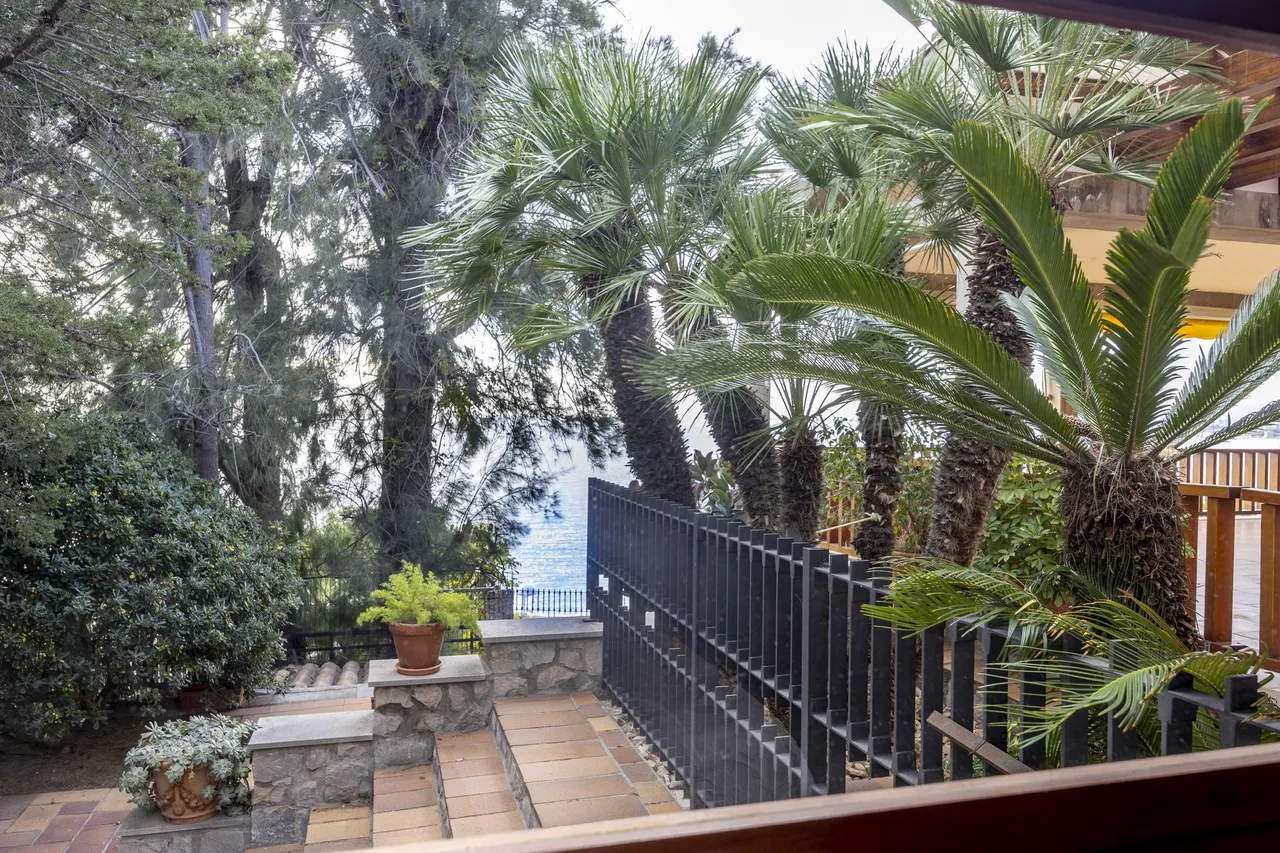 living - 448m² house / villa for sale in Benicasim, Valencia - gallery - 7