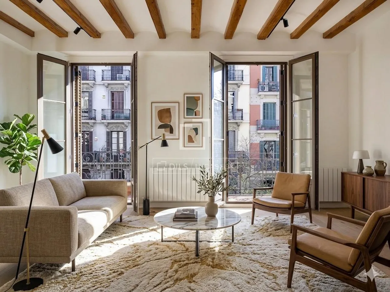 living - Piso de 137m² con 6m² terraza en venta en Eixample Derecho - gallery - 2