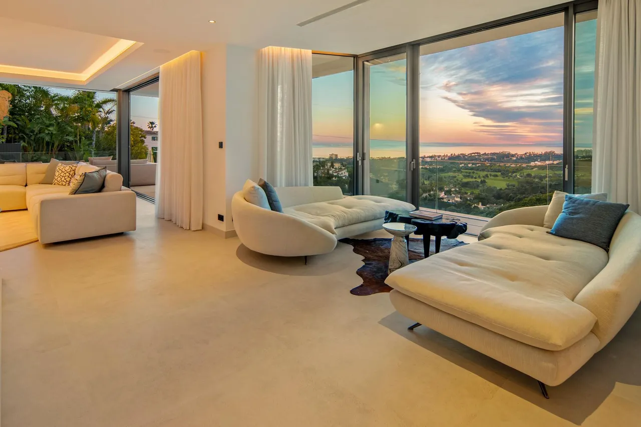 living - Casa / villa de 616m² con 129m² terraza en venta en Este Marbella - gallery - 10