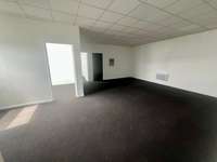 logistics - Light Industrial Premises / Offices For Rent - gallery thumbnail - 9