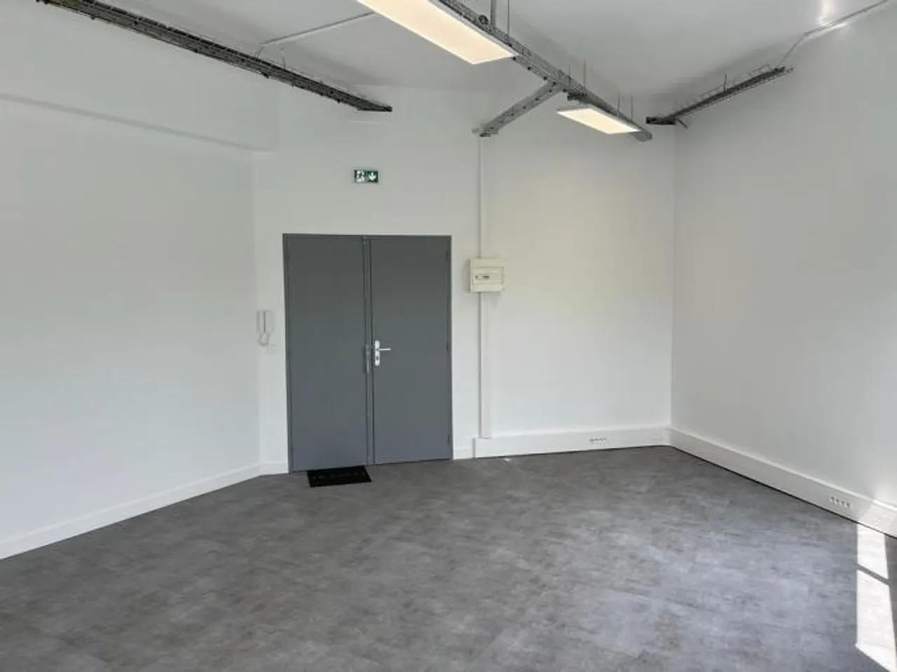 logistics - Activités / Bureaux À Louer - gallery - 7