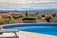 living - Casa / villa de 510m² en venta en Bahía de Rosas - gallery thumbnail - 2