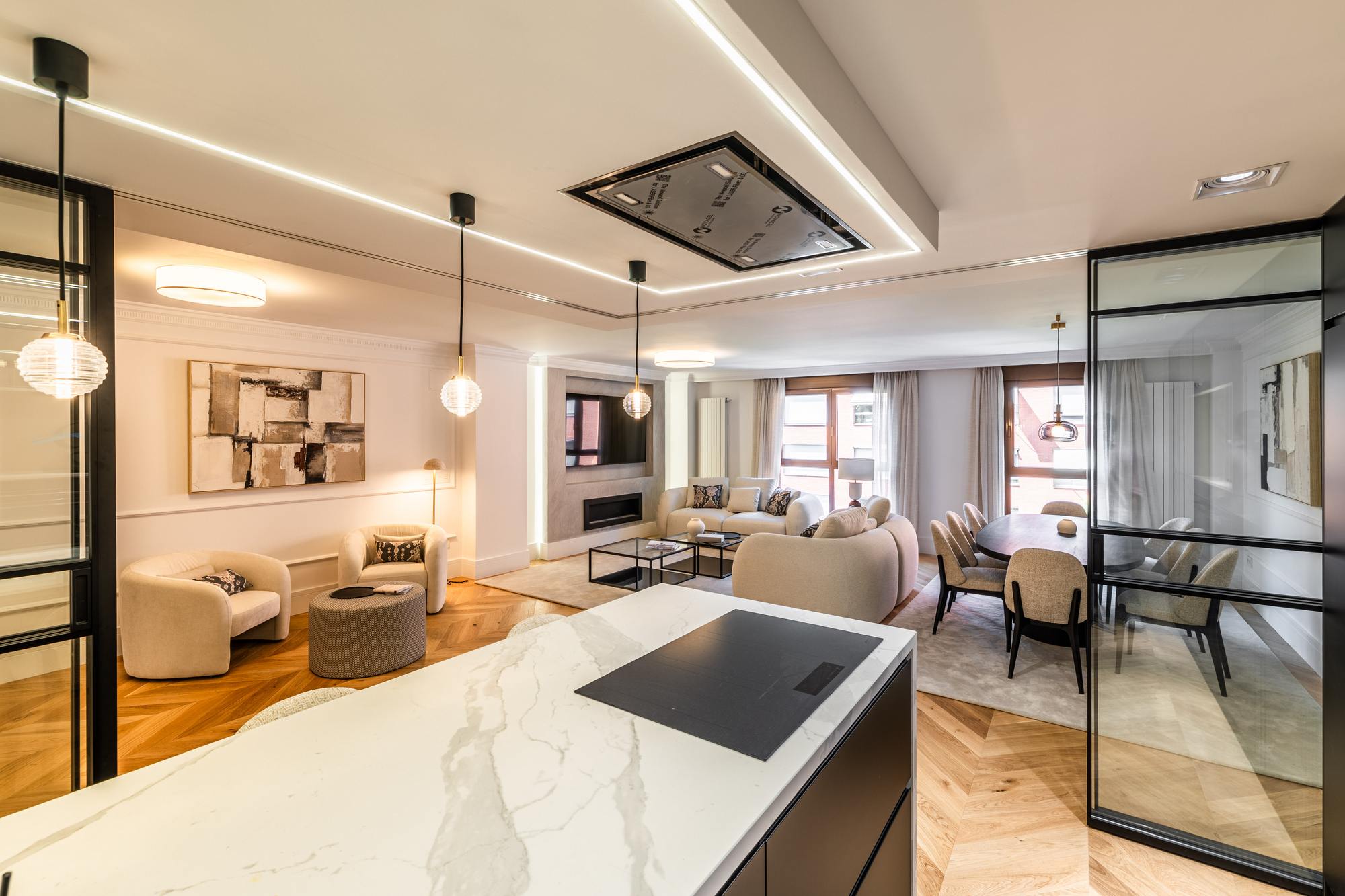 living - Piso de 225m² en venta en Recoletos, Madrid - featured