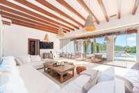 living - Casa / villa de 890m² en venta en Santa Eulalia - gallery thumbnail - 2