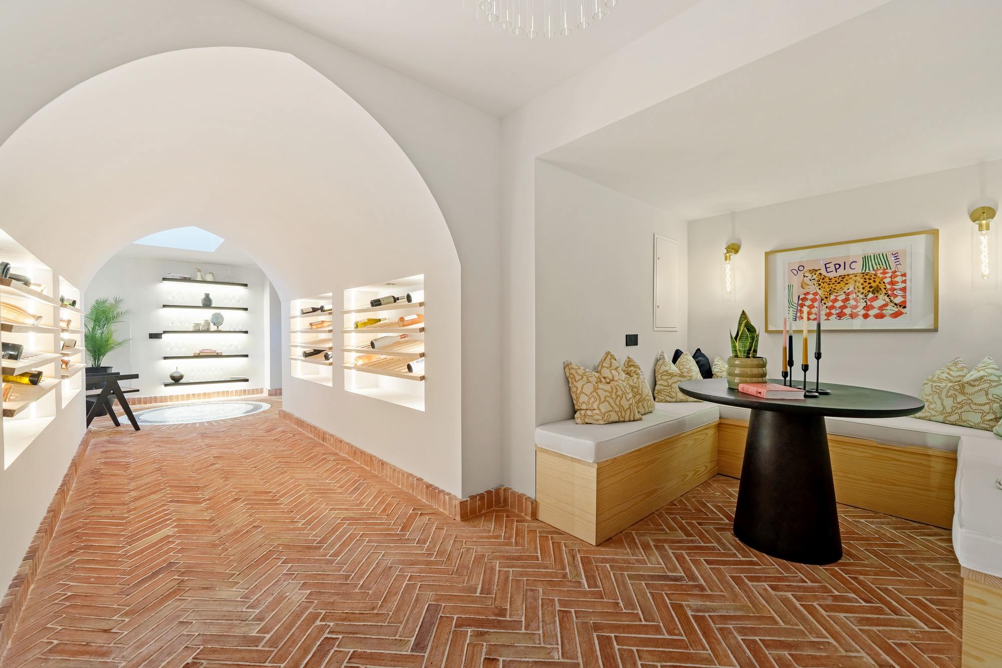 living - Casa / villa de 965m² con 177m² terraza en venta en Nueva Andalucía - gallery - 8