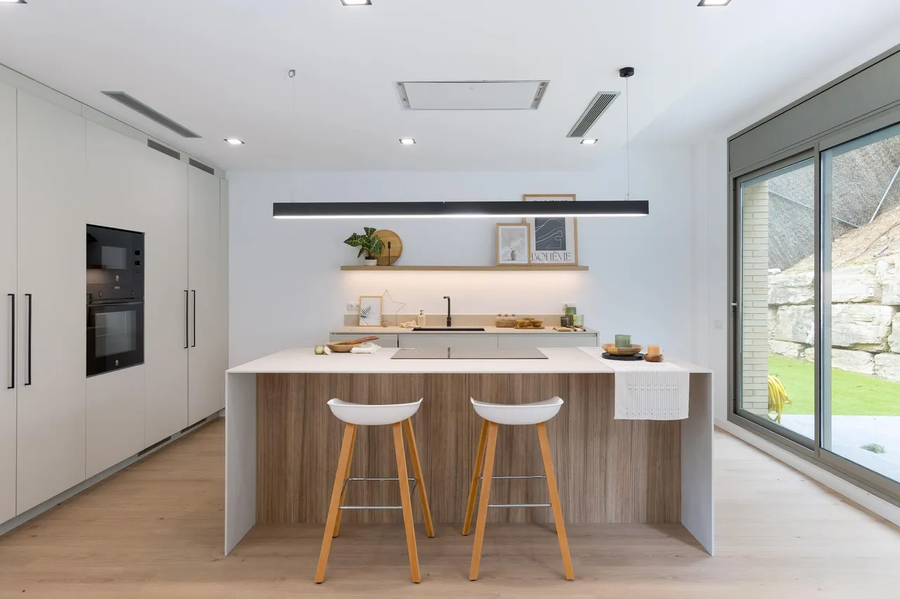 living - 330m² house / villa for sale in Alella, Barcelona - gallery - 6