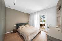 living - 225m² apartment with 71m² terrace for sale in New Golden Mile - gallery thumbnail - 10