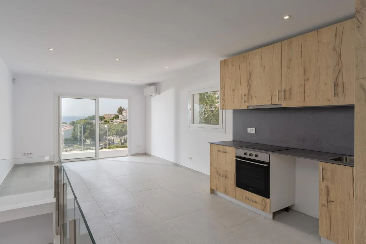 living - 125m² house / villa for sale in Bay of Roses, Costa Brava - gallery - 8