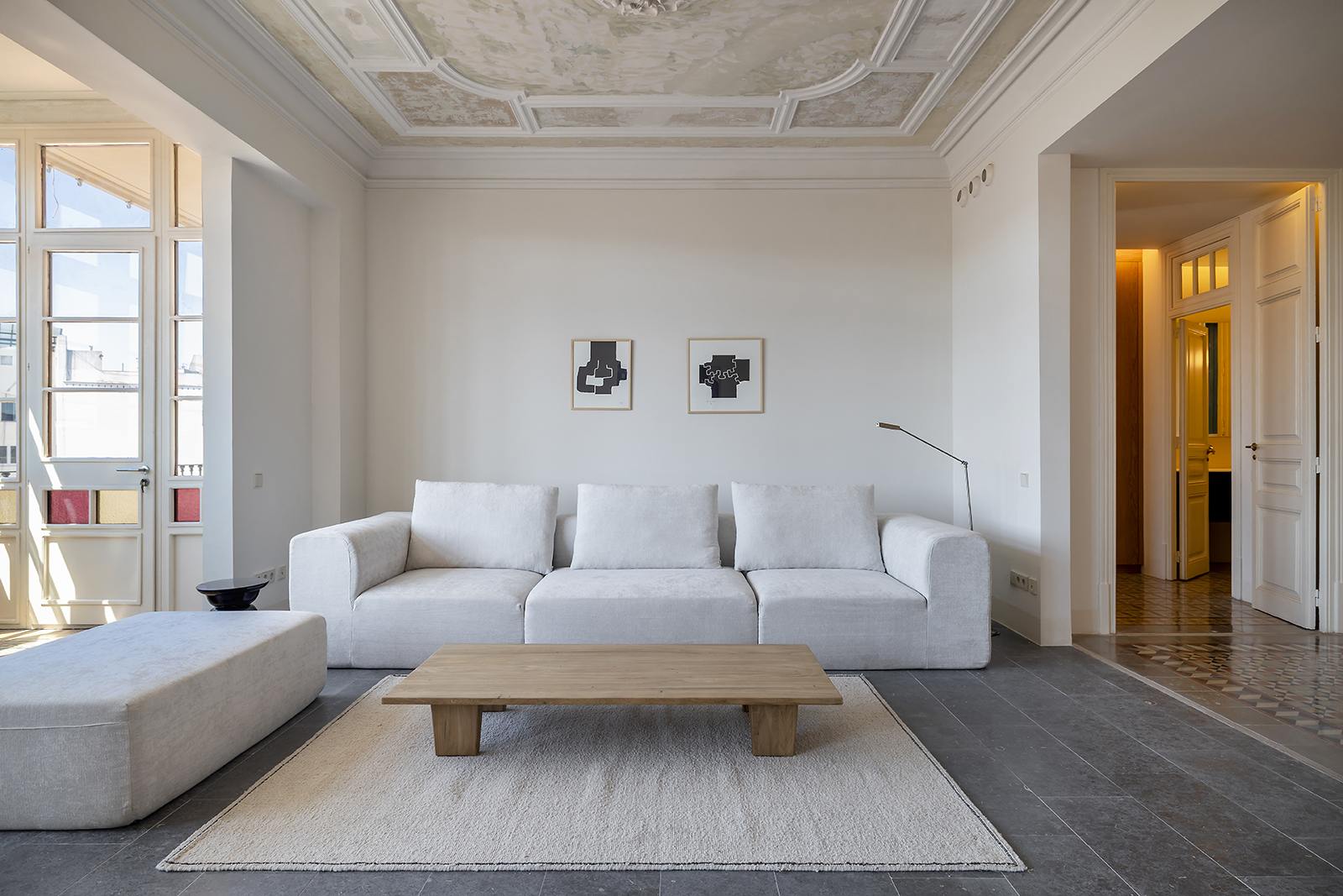 living - 184m² apartment with 12m² terrace for sale in Eixample Right - gallery thumbnail - 3