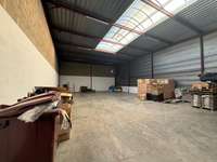 logistics - Activités / Bureaux À Louer - gallery thumbnail - 3