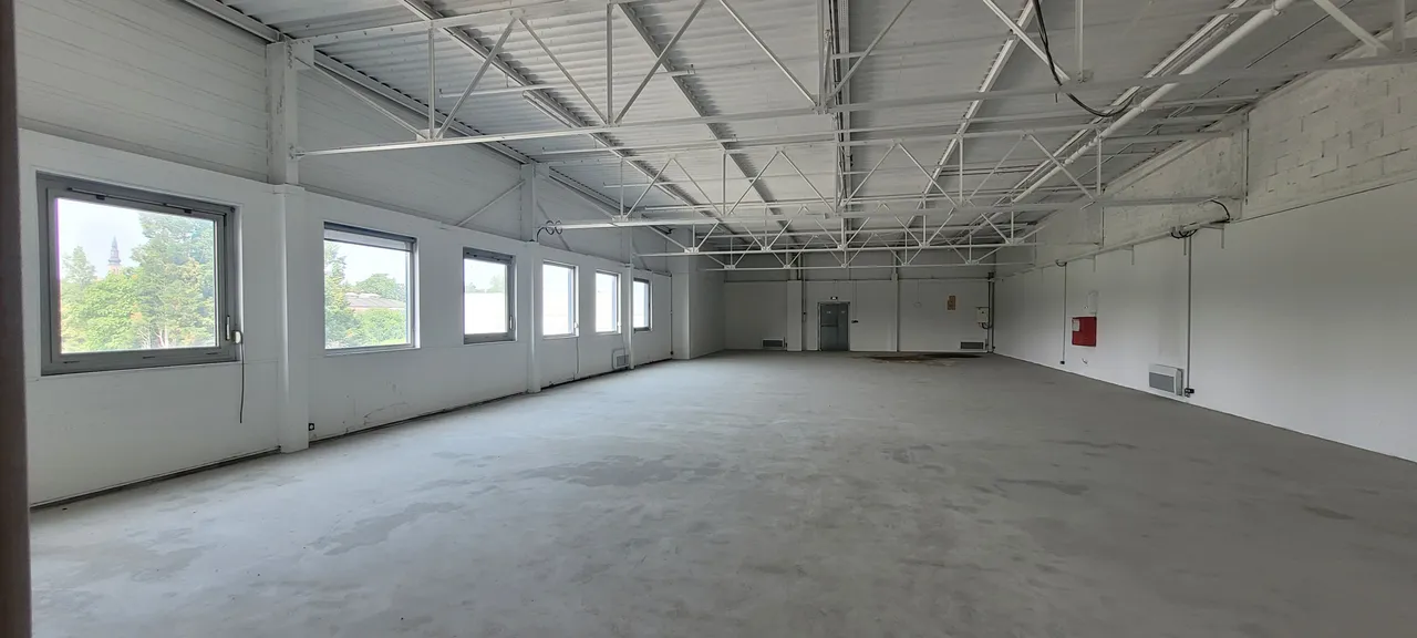 logistics - Entrepôt Logistique À Louer - gallery - 6
