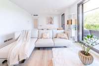 living - Piso de 109m² con 196m² de jardín en venta en Sitges Town - gallery thumbnail - 7