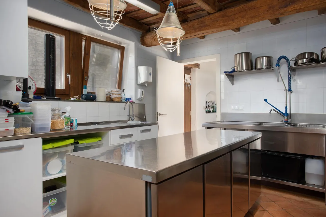 living - Casa rural de 607m² en venta en La Garrotxa, Girona - gallery - 7