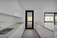 living - Piso de 152m² con 100m² de jardín en venta en Este Marbella - gallery thumbnail - 7