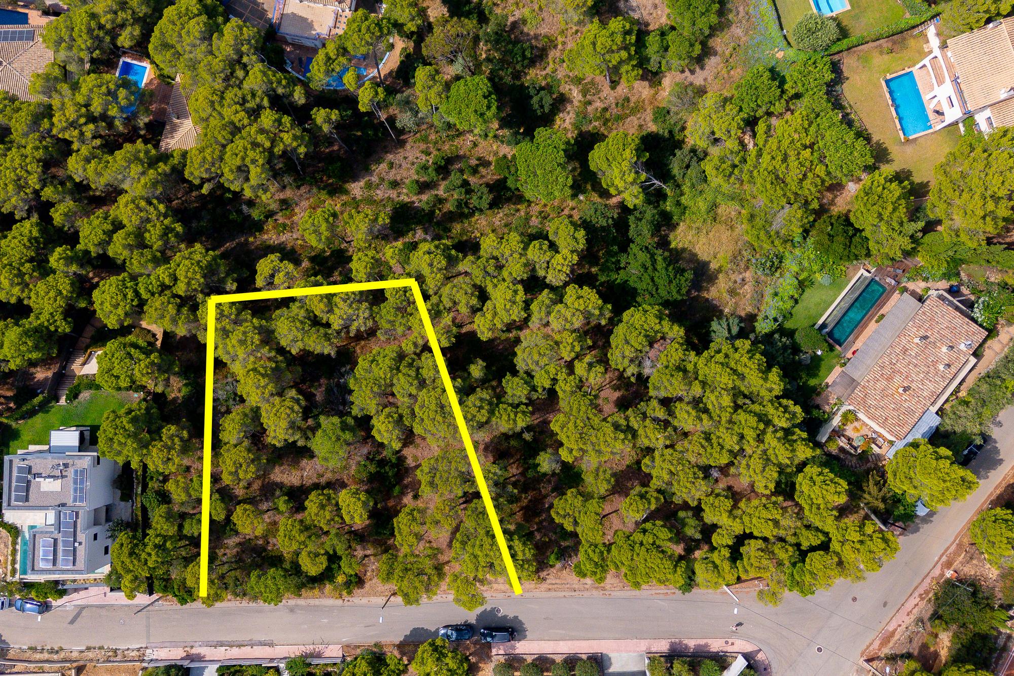 living - 1,610m² plot for sale in Tamariu, Costa Brava - gallery thumbnail - 6
