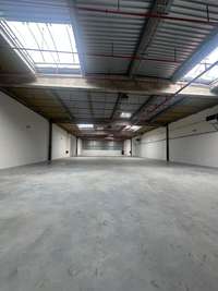 logistics - Activités / Bureaux À Louer - gallery thumbnail - 4