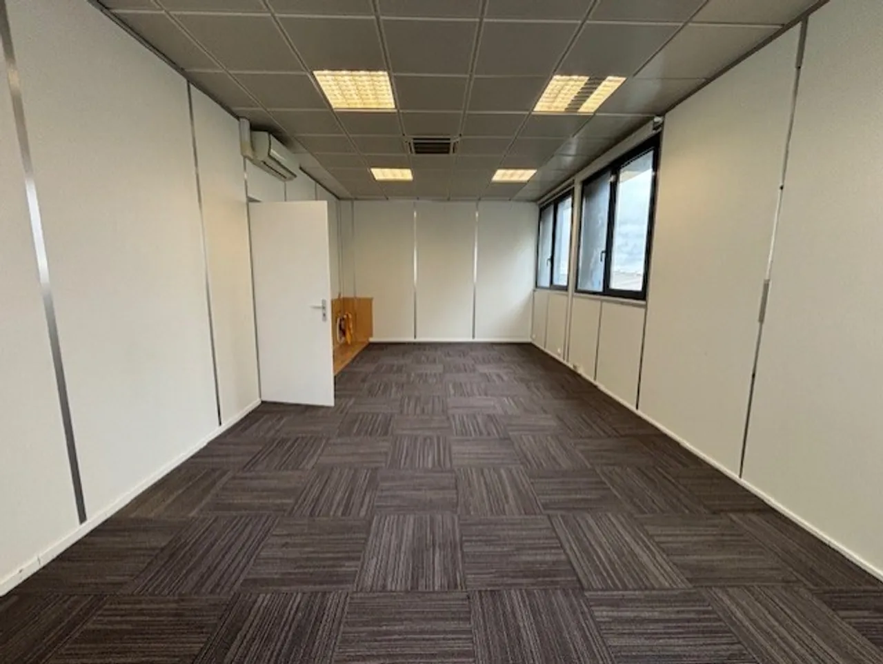 logistics - Activity Facility For Rent - gallery - 10