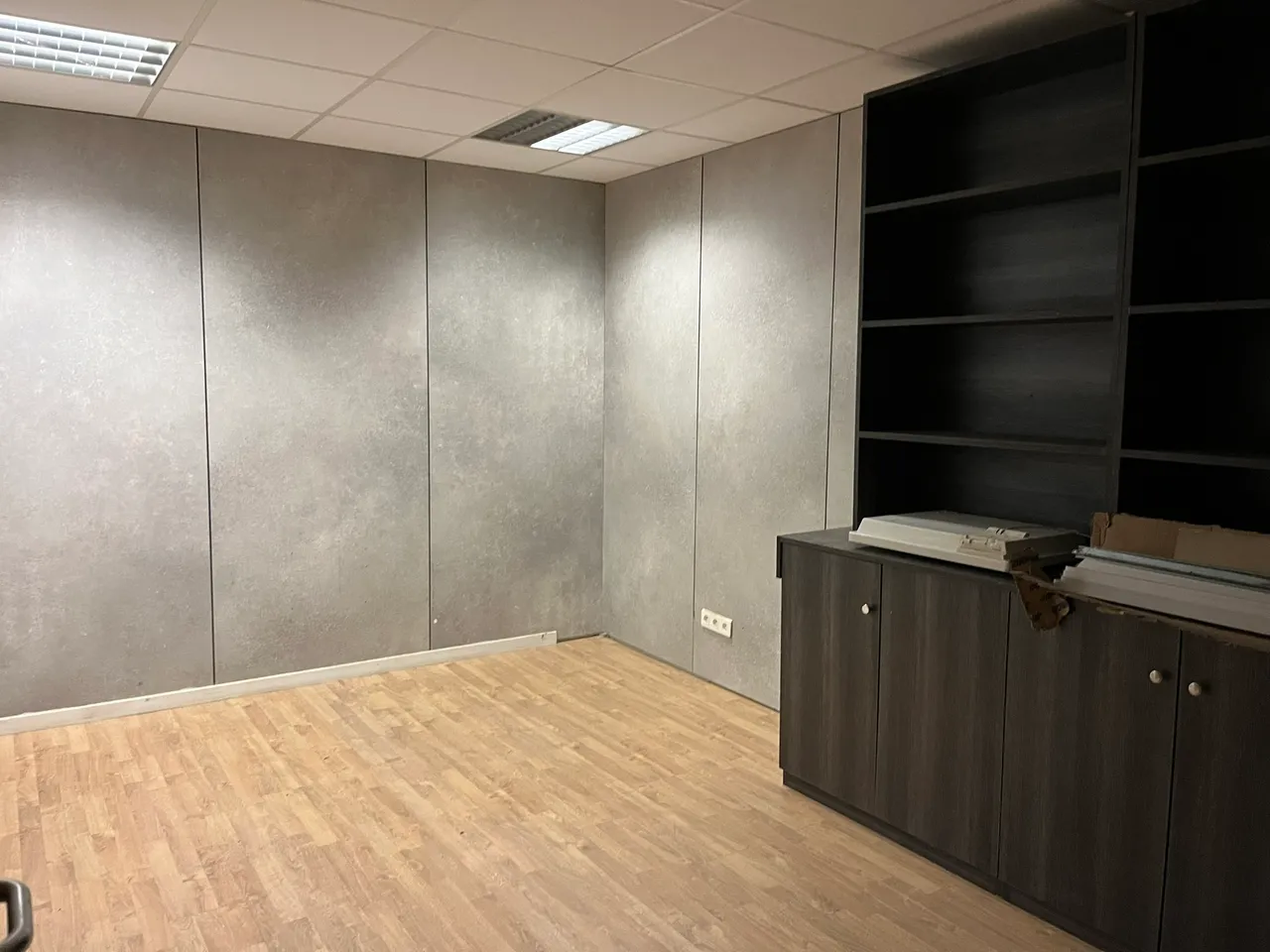 logistics - Entrepôt À Louer - gallery - 5