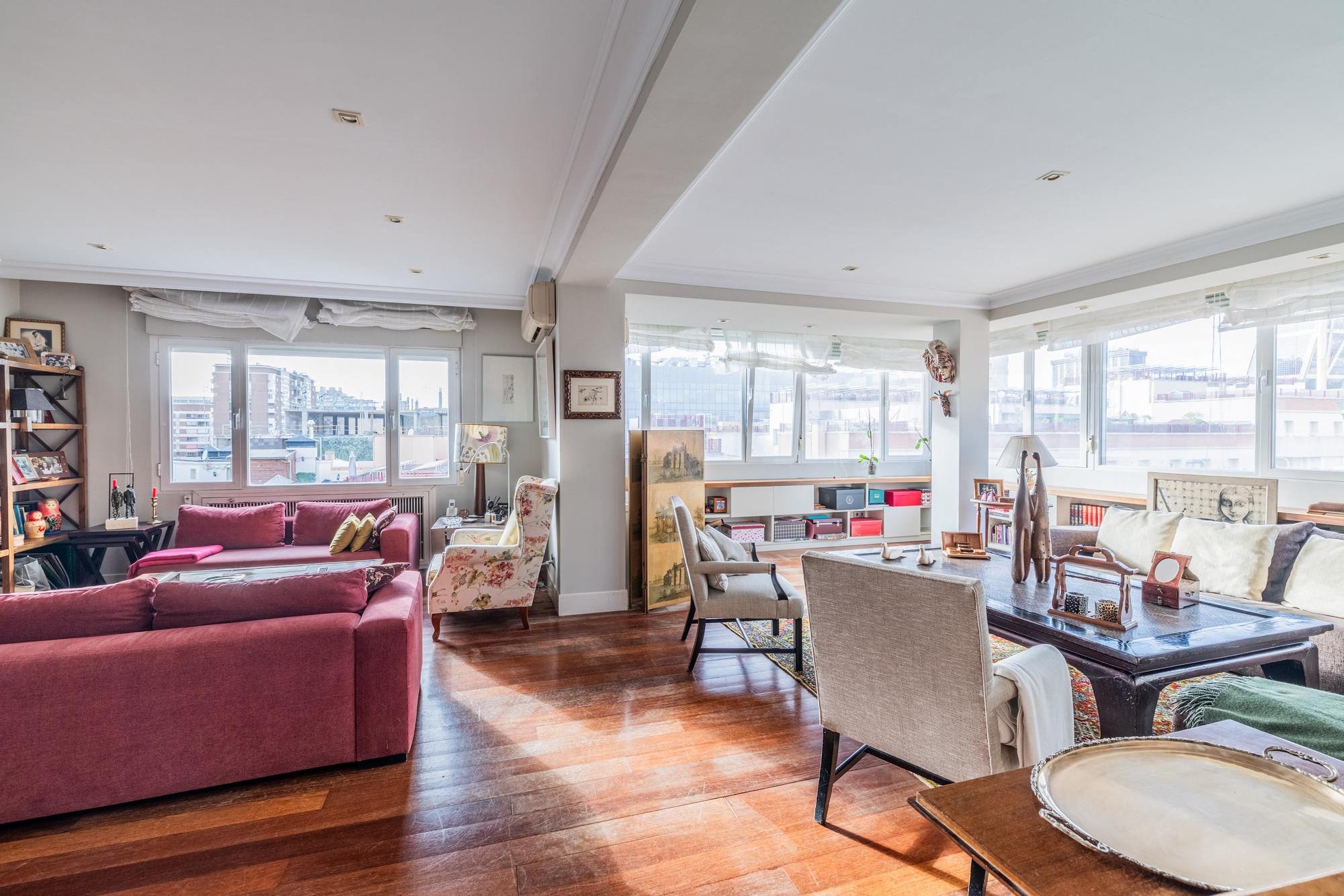 living - Piso de 198m² en venta en Nueva España, Madrid - gallery - 7
