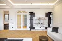 living - Piso de 275m² con 7m² terraza en venta en Eixample Derecho - gallery thumbnail - 9