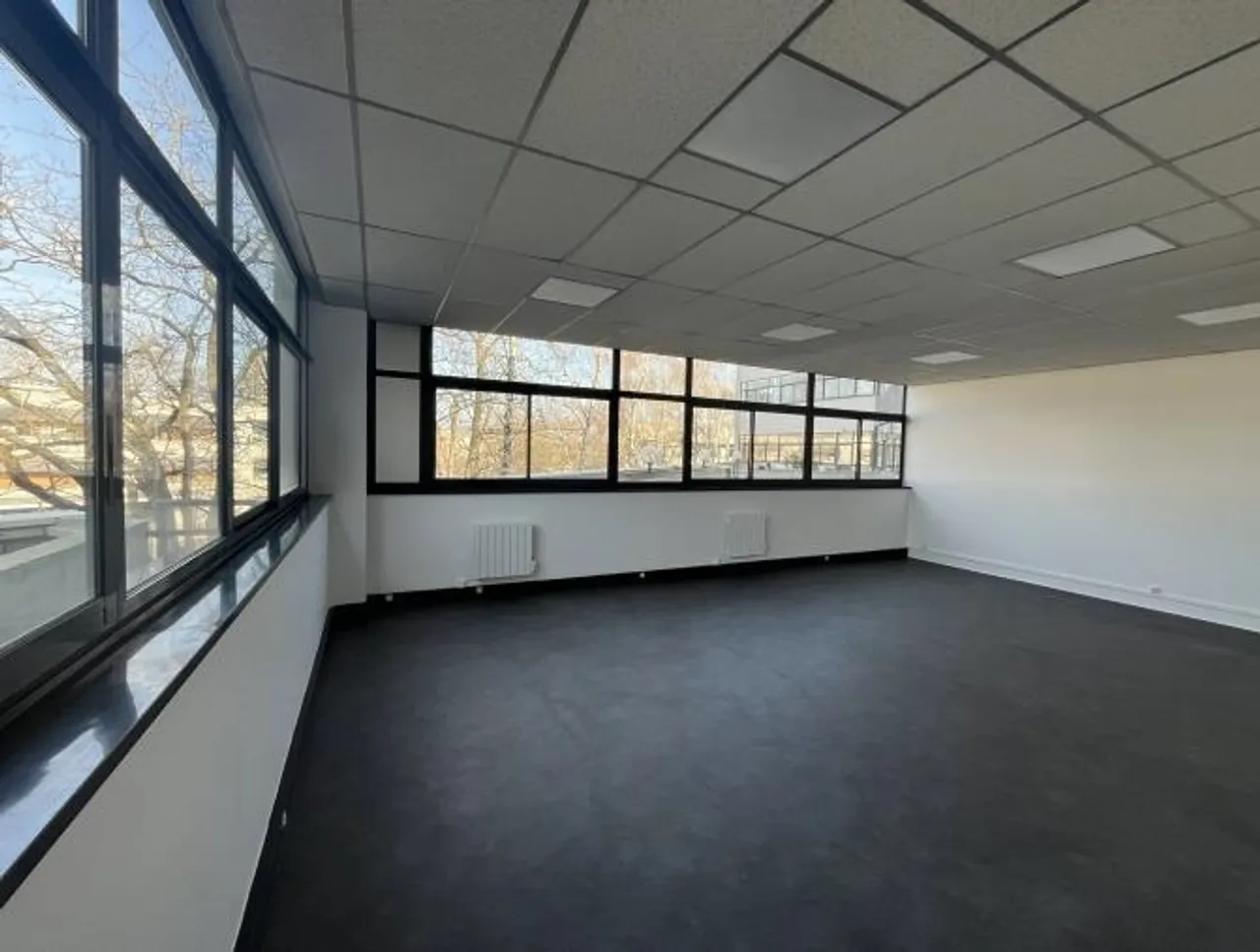 logistics - Activités / Bureaux À Louer - gallery - 8