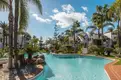 living - 186m² apartment with 48m² terrace for sale in East Marbella - gallery thumbnail - 2