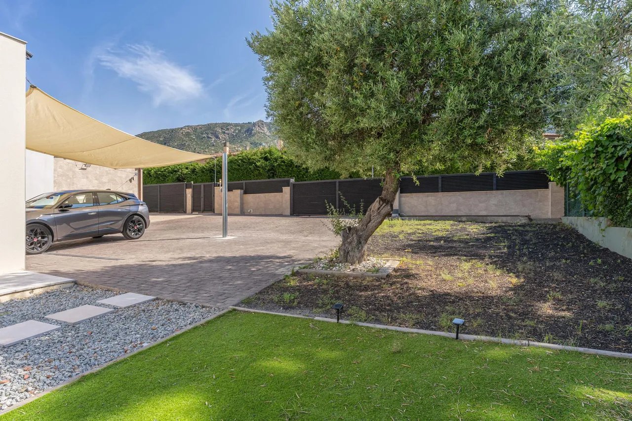 living - Casa / villa de 290m² en venta en Bahía de Rosas - gallery - 7