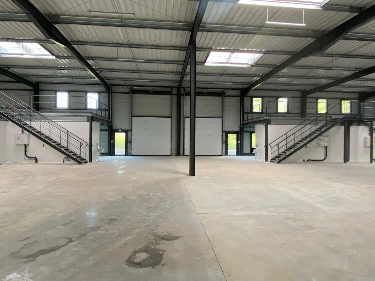 logistics - Activités / Bureaux À Louer - gallery - 4
