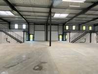 logistics - Light Industrial Premises / Offices For Rent - gallery thumbnail - 4