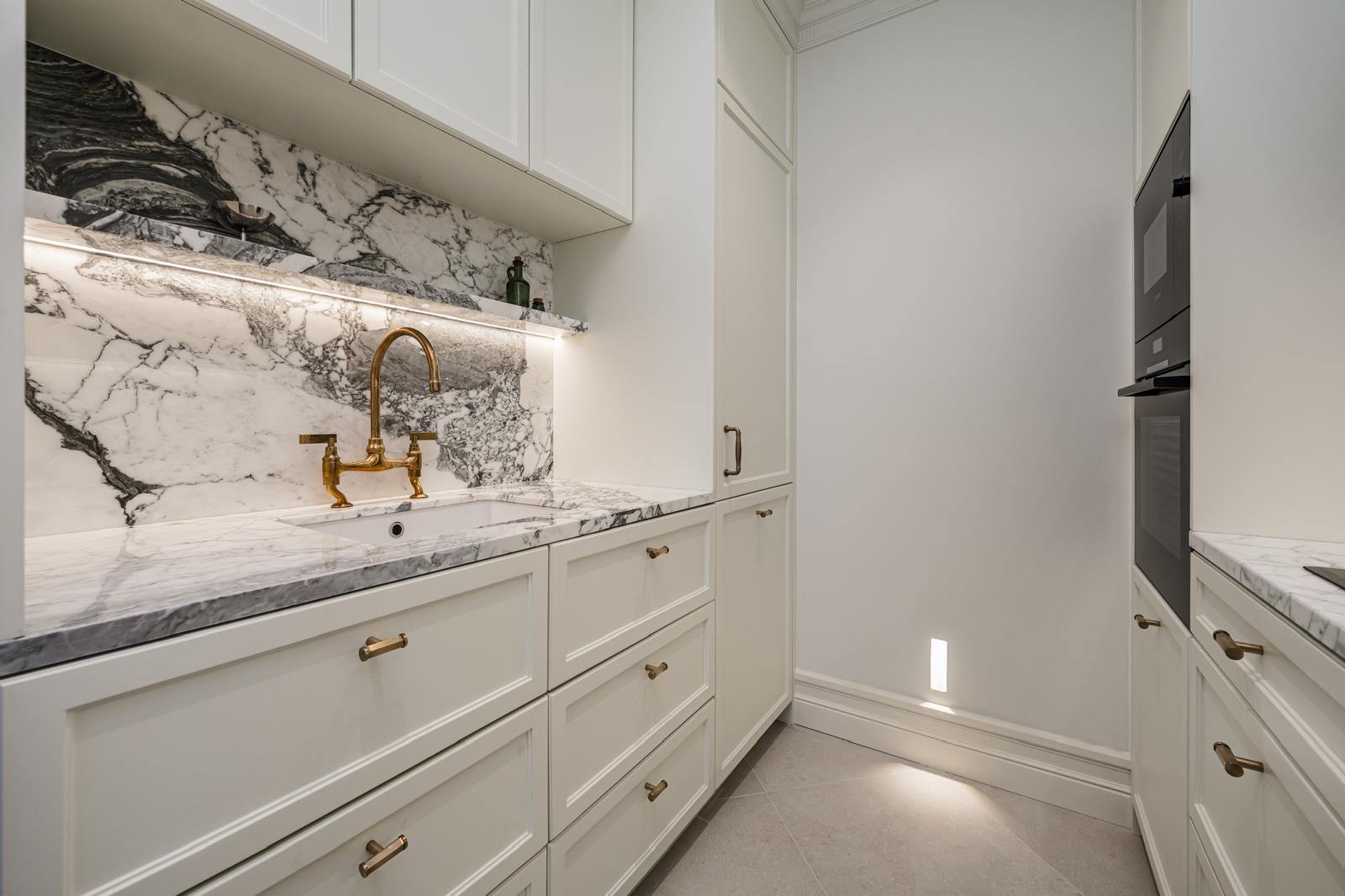 living - Piso de 73m² en venta en Recoletos, Madrid - gallery thumbnail - 7