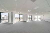 logistics - Activités / Bureaux À Louer - gallery thumbnail - 9