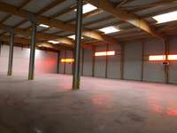 logistics - Activités / Bureaux À Louer - gallery thumbnail - 3