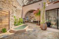 living - Masia de 374m² en venta en Alt Empordà, Girona - gallery thumbnail - 2