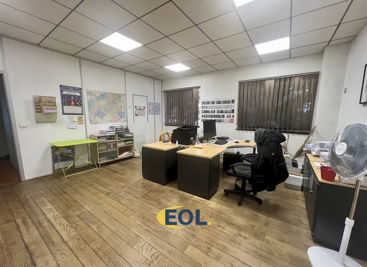 logistics - Light Industrial Premises / Offices For Sale - gallery - 6