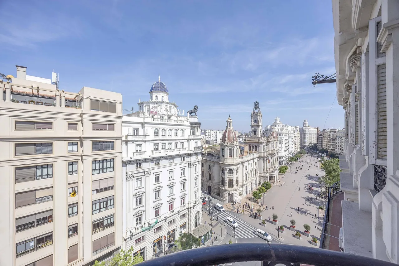 living - 246m² apartment for rent in Sant Francesc, Valencia - gallery - 9