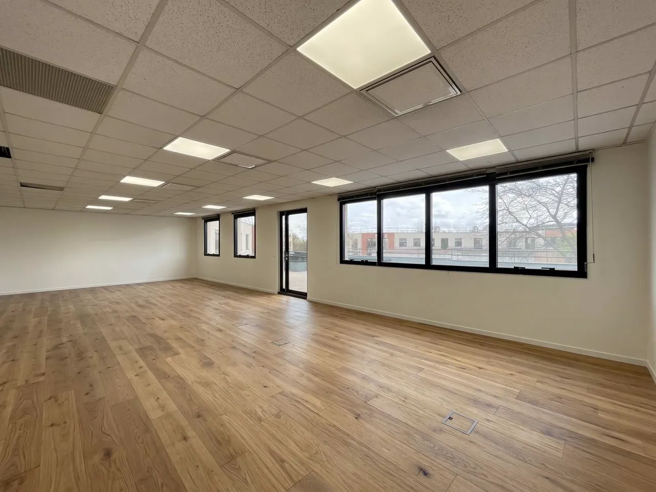office - Bureaux À Louer - gallery - 3