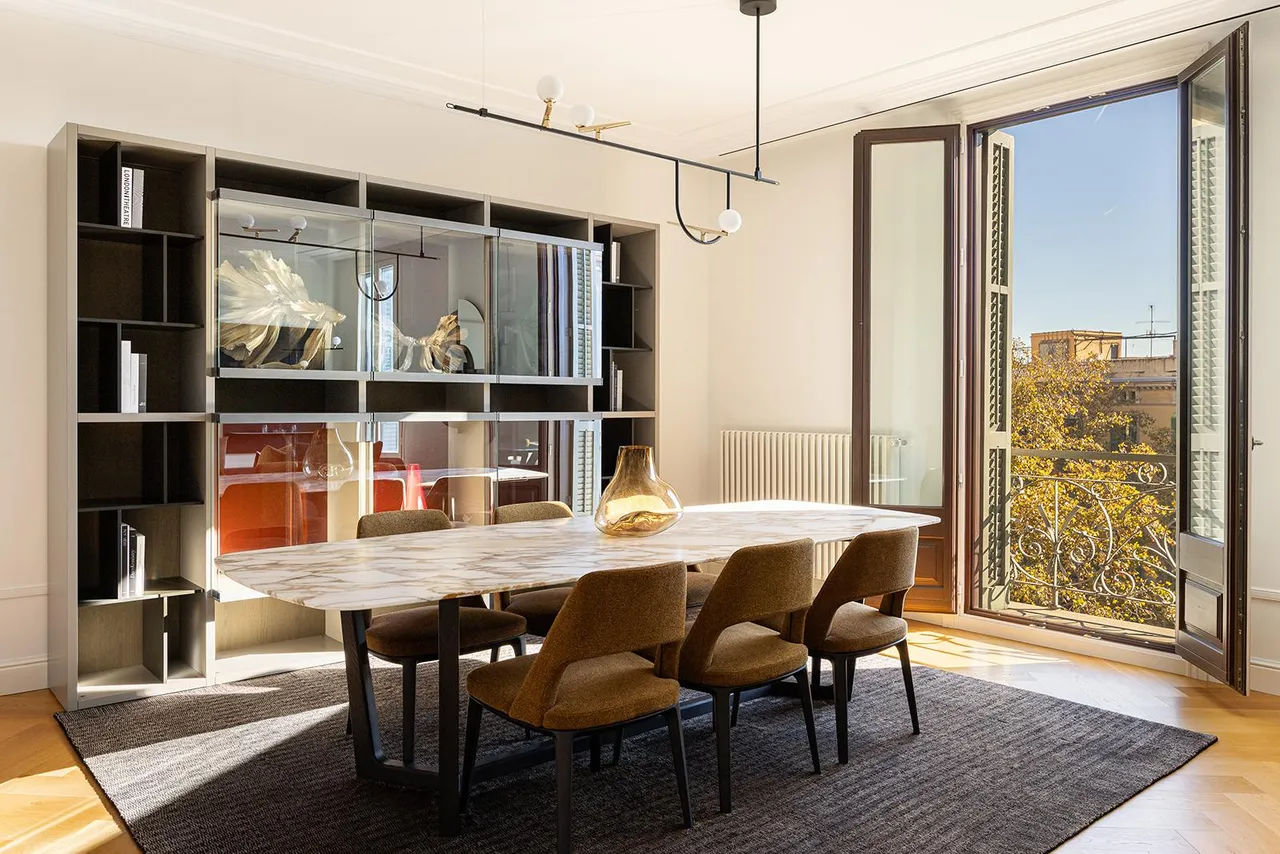 living - Piso de 190m² en venta en Eixample Derecho, Barcelona - gallery - 3