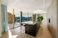 living - 715m² house / villa with 800m² garden for sale in Madroñal - gallery thumbnail - 8