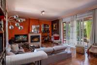 living - 310m² house / villa for sale in Palau, Girona - gallery thumbnail - 4