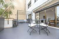 living - 2-bedroom penthouse with terrace for rent in Pla del Real - gallery thumbnail - 2