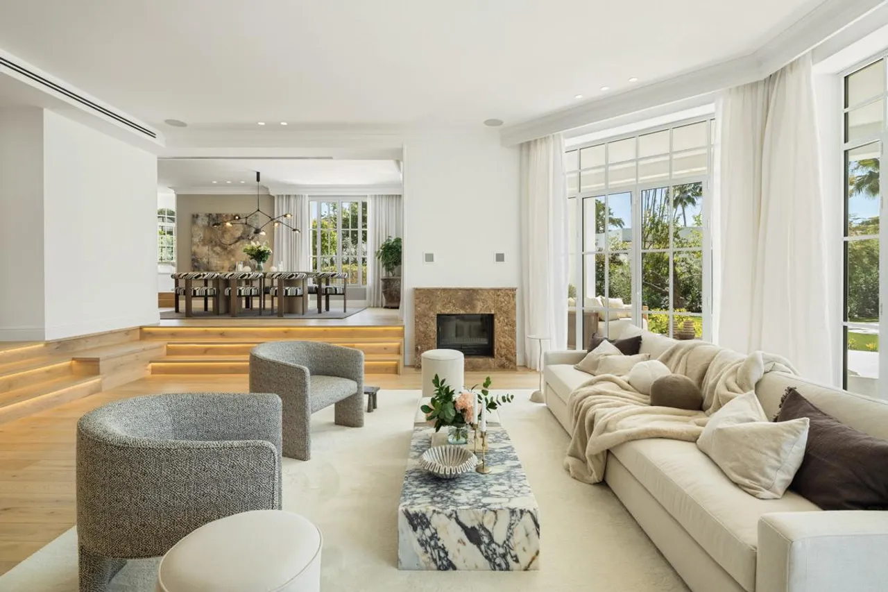living - Casa / villa de 722m² con 150m² terraza en venta en Nueva Andalucía - gallery - 7
