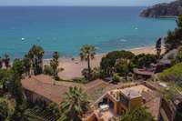 living - Casa / villa de 1,000m² en venta en Tossa de Mar - gallery thumbnail - 2