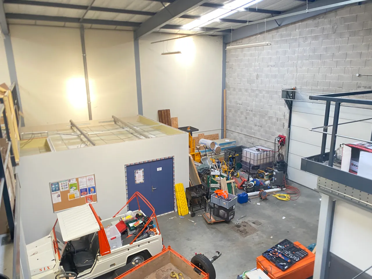 logistics - Activités / Bureaux À Louer - gallery - 8