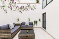 living - Piso de 89m² con 12m² terraza en venta en Sitges Town - gallery thumbnail - 9