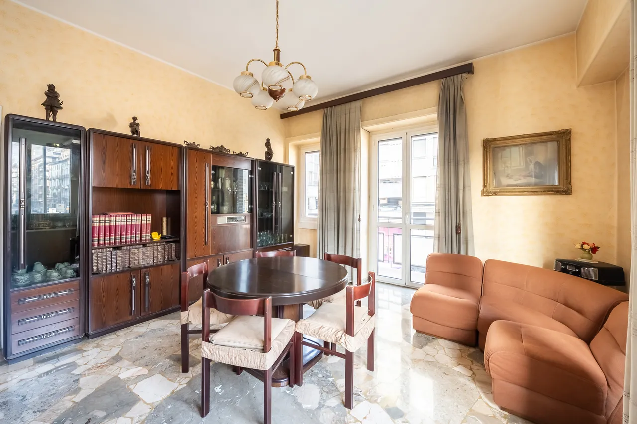living - Three-room flat for sale corso C. Colombo 1 Milan - gallery - 15